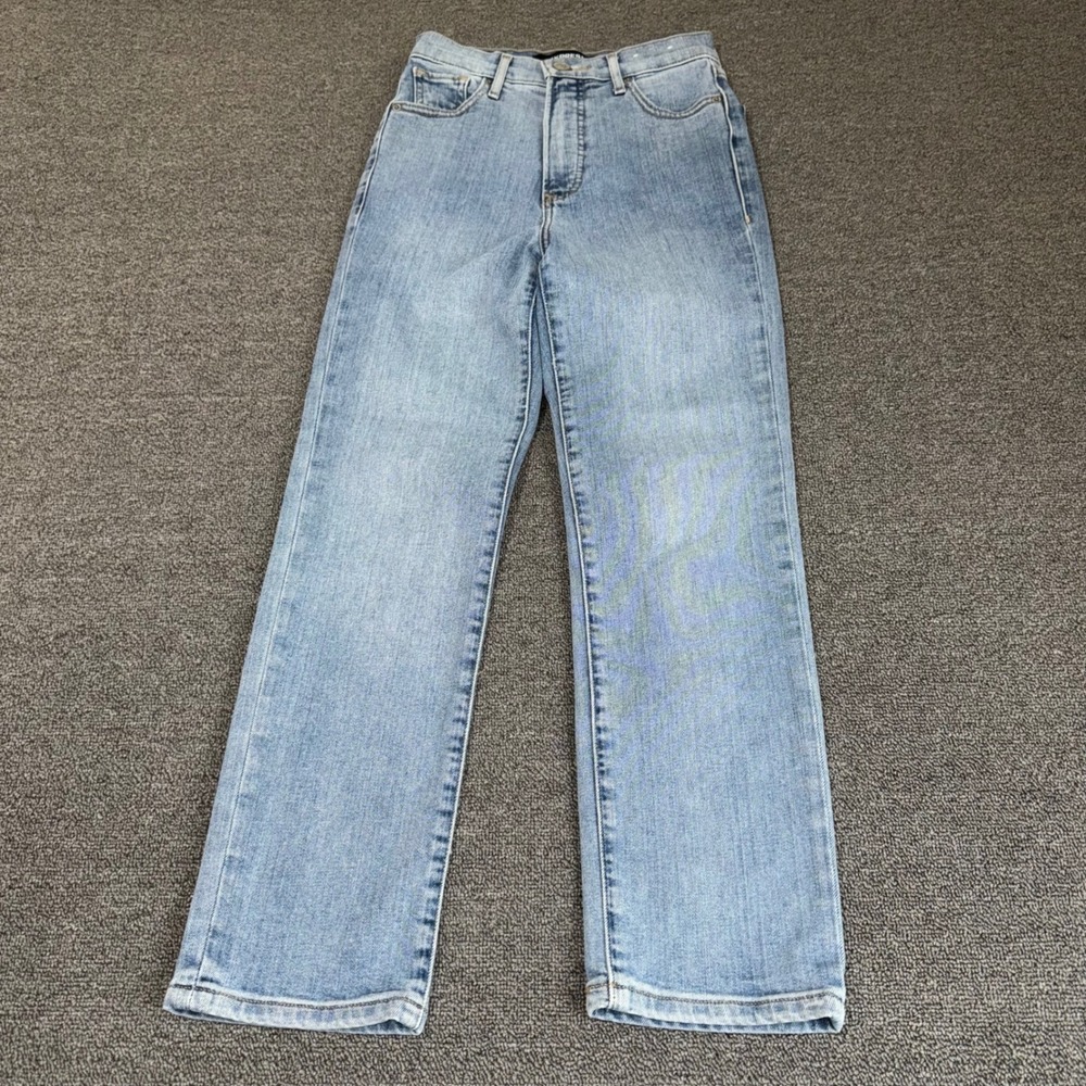 Express Original Straight Super High Rise Jeans Light Wash Blue Denim 00R Casual